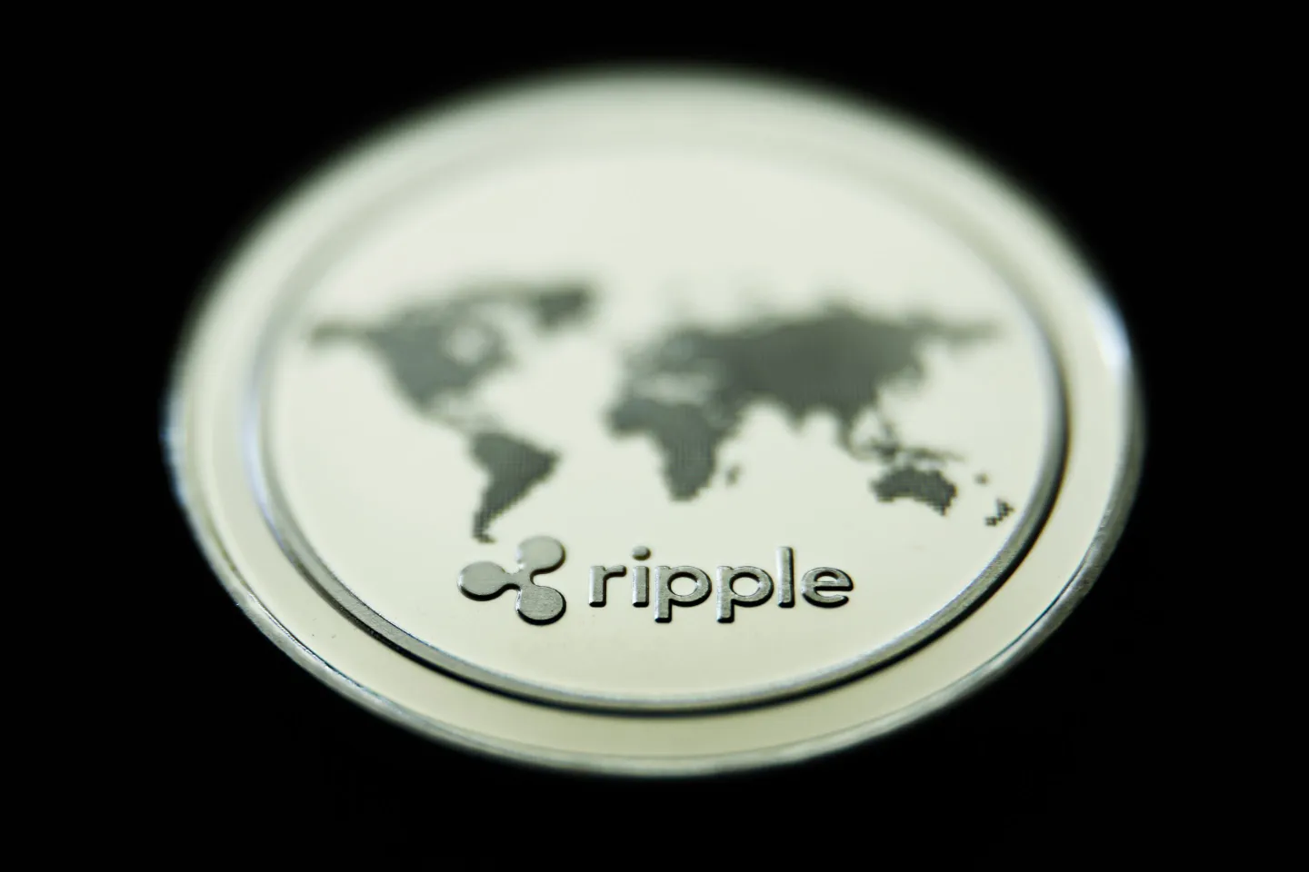 Ripple’s RLUSD launches on global exchanges with some investors paying a premium