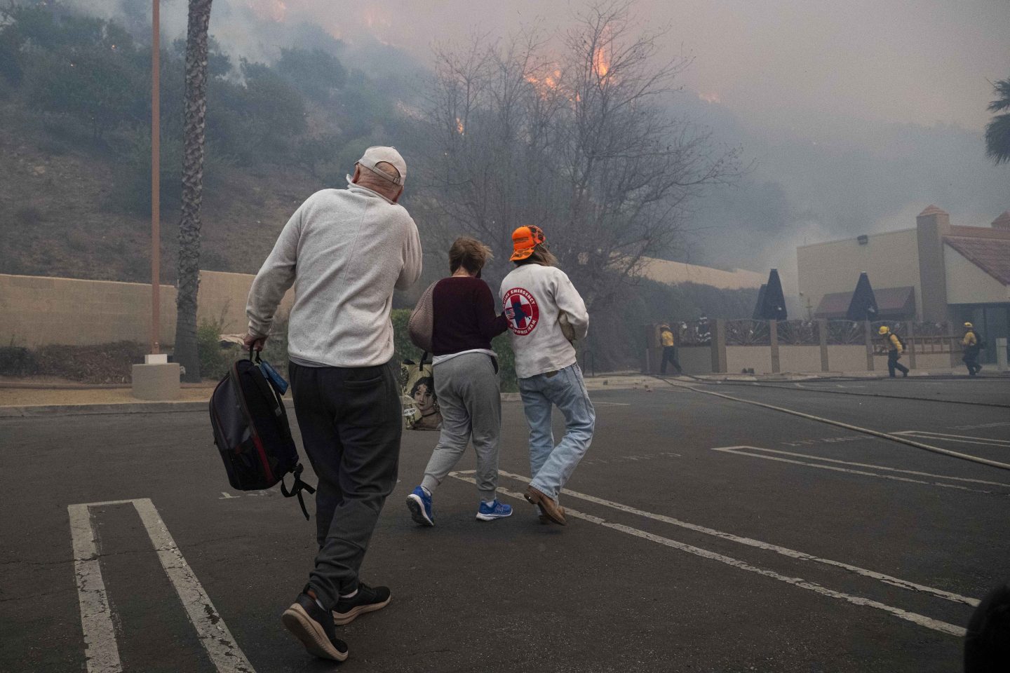 Airbnb, Lyft and Uber are offering free housing and rides to Los Angeles wildfire evacuees